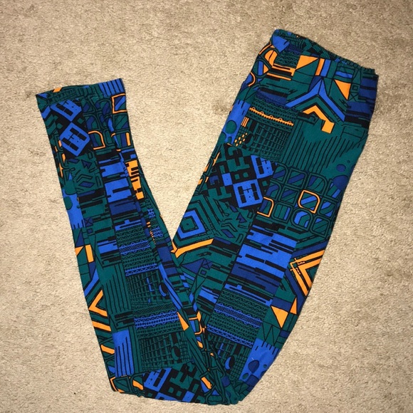 LuLaRoe Pants - NWT has green/blue LuLaRoe one size Leggings